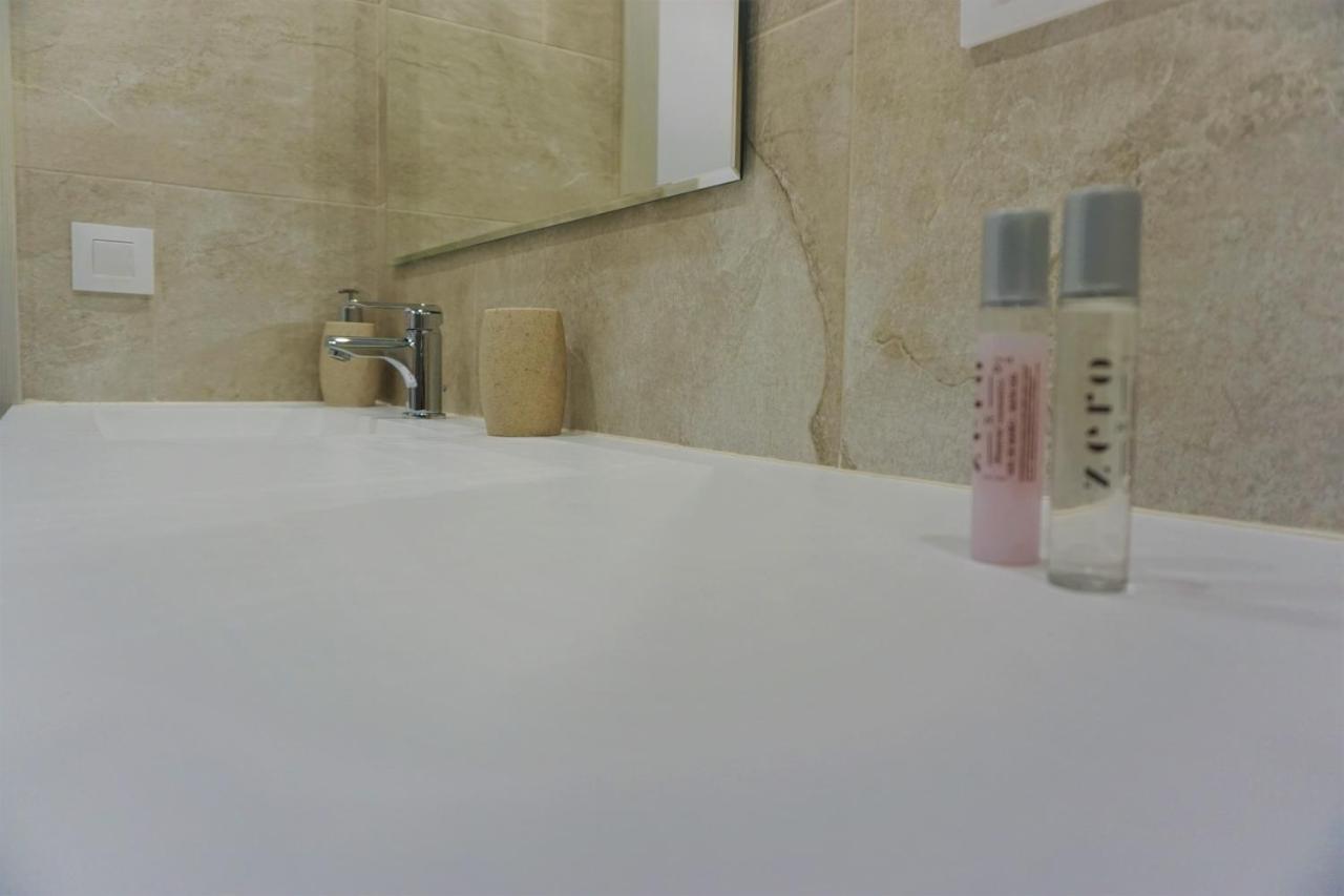 Apartamentos La Playina ยาเนส ภายนอก รูปภาพ